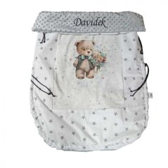 Nepadací deka medvídek s květinou s vyšitým jménem