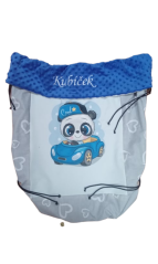 Nepadací deka panda v autě vyšitým jménem