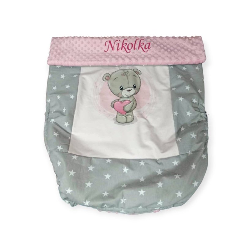 Nepadací deka medvídek holka s vyšitým jménem