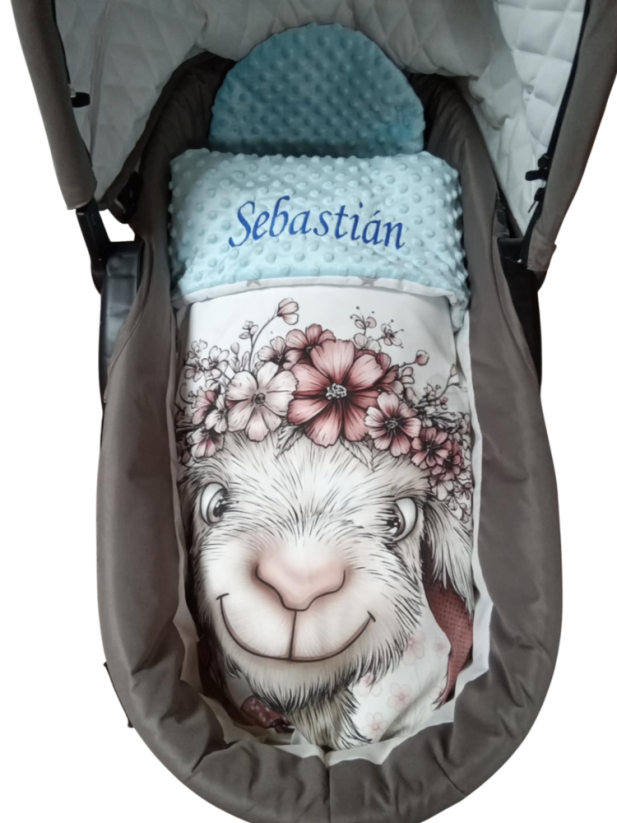 Minky deka s vyšitým menom koza