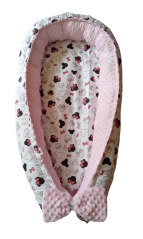 Oboustranné hnízdečko s podložkou Minnie s červenou mašlí