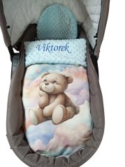 Minky deka méďa vyšitým jménem