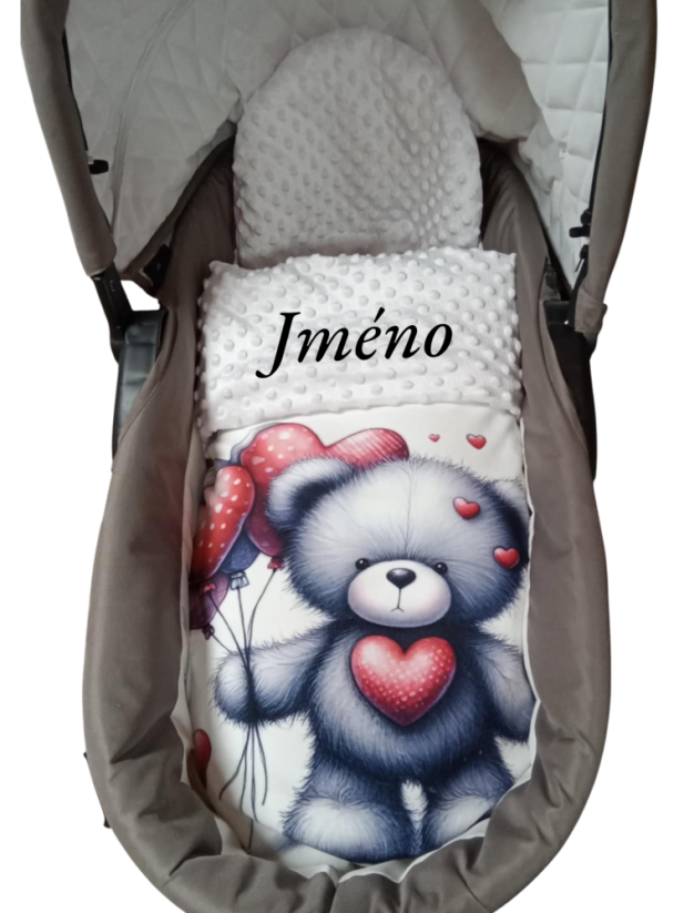 Minky deka s vyšitým jménem Méďa s balonkem