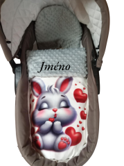 Minky deka s vyšitým menom zamilovaný králíček